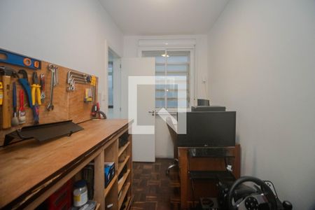 Apartamento à venda com 120m², 2 quartos e 1 vaga Apartamento à venda com 120m², 2 quartos e 1 vagaQuarto de Serviço