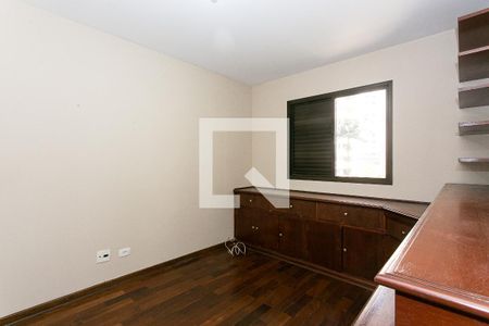 Quarto 1 de apartamento para alugar com 3 quartos, 127m² em Tatuapé, São Paulo