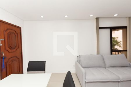 Sala de apartamento para alugar com 1 quarto, 44m² em Indianópolis, São Paulo