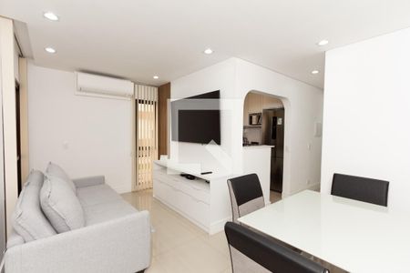 Sala de apartamento para alugar com 1 quarto, 44m² em Indianópolis, São Paulo