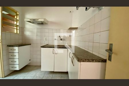 Cozinha de apartamento para alugar com 3 quartos, 70m² em Nova Granada, Belo Horizonte