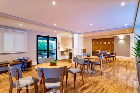 Apartamento para alugar com 92m², 2 quartos e 2 vagas Apartamento para alugar com 92m², 2 quartos e 2 vagasÁrea comum - Salão de festas