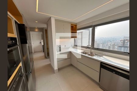 Apartamento à venda com 185m², 3 quartos e 3 vagasCozinha