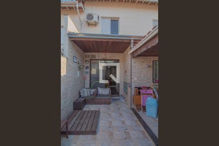 Casa de condomínio à venda com 141m², 3 quartos e 2 vagasÁrea Externa