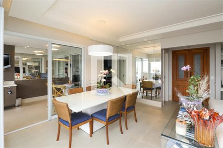 Apartamento à venda com 2 quartos, 156m² em Vila Olímpia, São Paulo