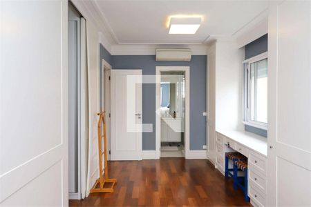 Apartamento à venda com 2 quartos, 156m² em Vila Olímpia, São Paulo