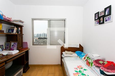 Apartamento à venda com 97m², 3 quartos e 2 vagasQuarto 2