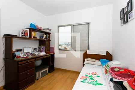 Apartamento à venda com 97m², 3 quartos e 2 vagasQuarto 2