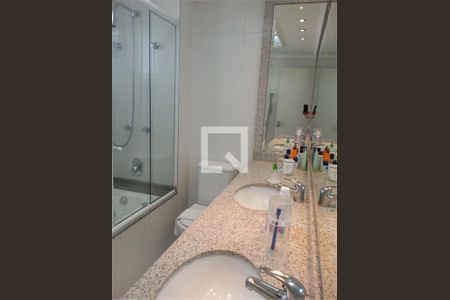 Apartamento à venda com 3 quartos, 182m² em Vila Ipojuca, São Paulo