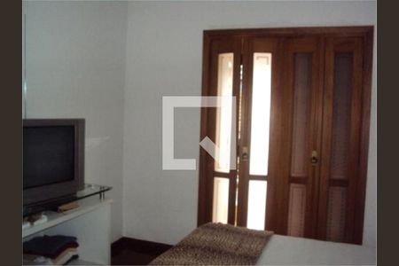 Casa à venda com 4 quartos, 490m² em City América, São Paulo