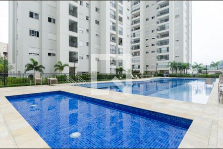 Apartamento à venda com 81m², 2 quartos e 1 vagaÁrea comum - Piscina