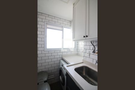 Apartamento à venda com 81m², 2 quartos e 1 vagaÁrea de Serviço