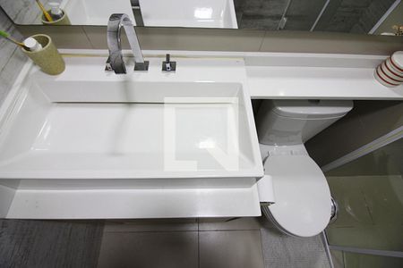 Apartamento à venda com 81m², 2 quartos e 1 vagaQuarto 1 - Suíte Banheiro