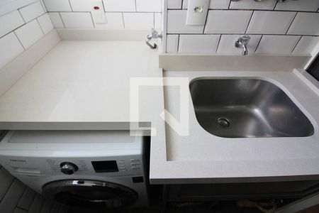 Apartamento à venda com 81m², 2 quartos e 1 vagaÁrea de Serviço