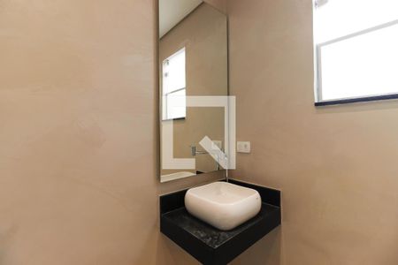 Casa à venda com 200m², 3 quartos e 2 vagasBanheiro da Suíte 3