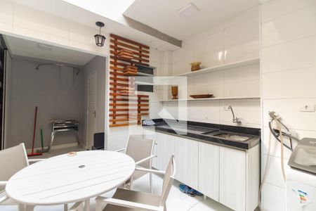 Casa à venda com 130m², 2 quartos e 2 vagasÁrea de Serviço e Espaço Gourmet