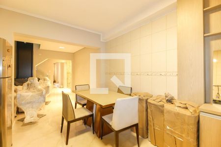 Casa à venda com 130m², 2 quartos e 2 vagasCozinha