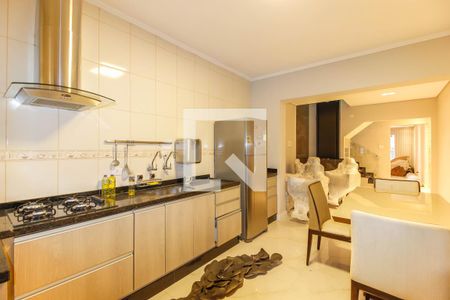 Casa à venda com 130m², 2 quartos e 2 vagasCozinha