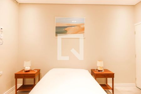 Casa à venda com 130m², 2 quartos e 2 vagasQuarto