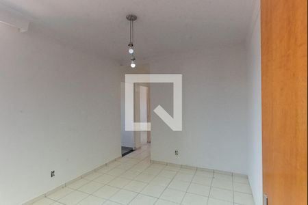 Sala de apartamento para alugar com 2 quartos, 49m² em Parque São Jorge, Campinas