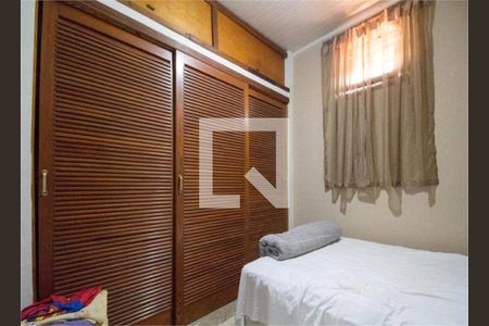 Casa à venda com 5 quartos, 250m² em Vila Matilde, São Paulo