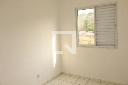 Quarto de apartamento para alugar com 2 quartos, 49m² em Jardim Helena, Carapicuíba