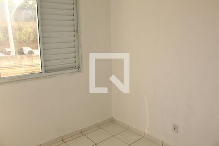 Quarto de apartamento para alugar com 2 quartos, 49m² em Jardim Helena, Carapicuíba