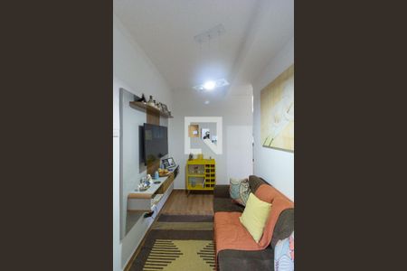 Sala de apartamento para alugar com 2 quartos, 44m² em Vila Antonina , São Paulo