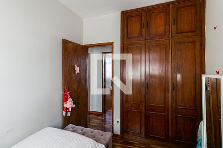 Quarto de apartamento para alugar com 3 quartos, 72m² em Monsenhor Messias, Belo Horizonte