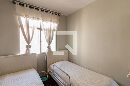 Quarto de apartamento para alugar com 3 quartos, 72m² em Monsenhor Messias, Belo Horizonte