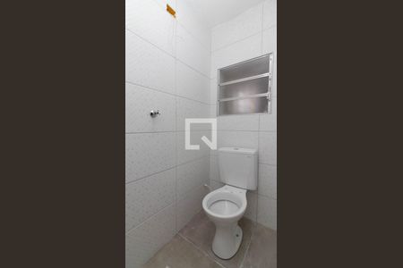 Banheiro de casa para alugar com 2 quartos, 50m² em Cidade Líder, São Paulo