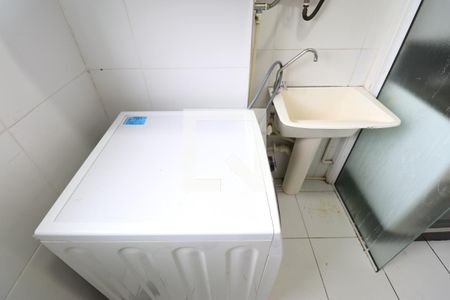 Apartamento para alugar com 57m², 2 quartos e 1 vagaÁrea de Serviço