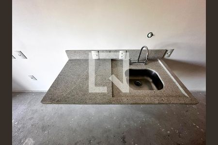 Studio de kitnet/studio à venda com 1 quarto, 25m² em Jardim das Acacias, São Paulo