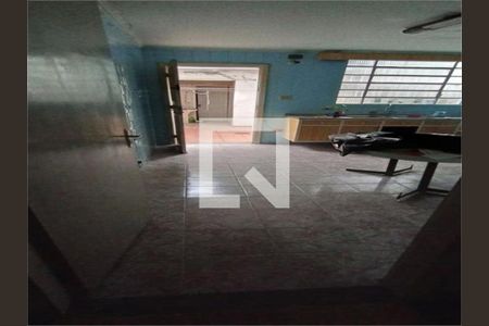 Casa à venda com 2 quartos, 121m² em Chácara Santo Antônio (Zona Leste), São Paulo