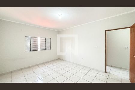 Casa à venda com 180m², 2 quartos e 2 vagasQuarto