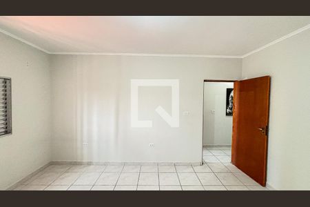 Casa à venda com 180m², 2 quartos e 2 vagasQuarto