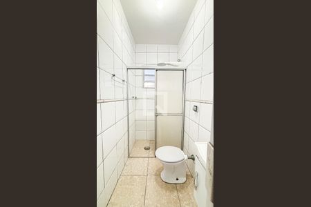 Casa à venda com 180m², 2 quartos e 2 vagasBanheiro
