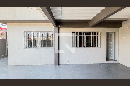 Casa à venda com 180m², 2 quartos e 2 vagasQuintal - Garagem
