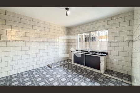 Casa à venda com 180m², 2 quartos e 2 vagasCozinha
