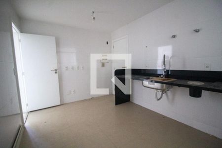 Apartamento para alugar com 348m², 4 quartos e 4 vagasCozinha e Área de Serviço