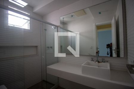 Apartamento para alugar com 348m², 4 quartos e 4 vagasBanheiro da Suíte 4