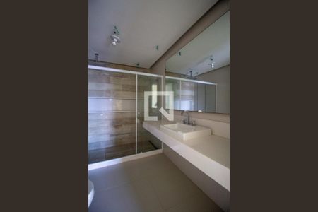 Apartamento para alugar com 348m², 4 quartos e 4 vagasBanheiro da Suíte 3