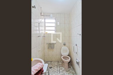 Casa à venda com 240m², 2 quartos e 7 vagasBanheiro