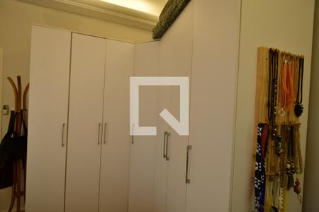 Casa à venda com 280m², 4 quartos e 3 vagasQuarto