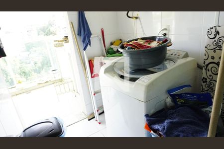 Apartamento para alugar com 78m², 2 quartos e 1 vagaArea de serviço