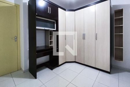 Apartamento para alugar com 67m², 3 quartos e 1 vagaQuarto 2