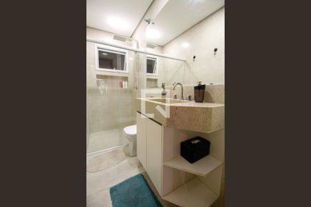 Casa à venda com 160m², 3 quartos e 1 vaga Casa à venda com 160m², 3 quartos e 1 vagaBanheiro Social