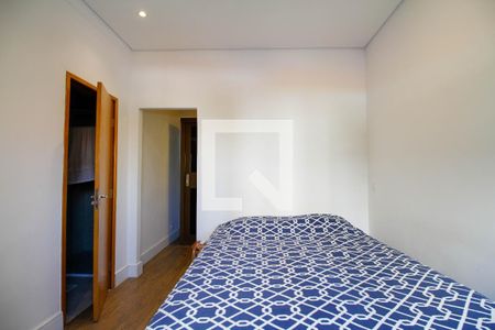 Casa à venda com 160m², 3 quartos e 1 vaga Casa à venda com 160m², 3 quartos e 1 vagaSuíte