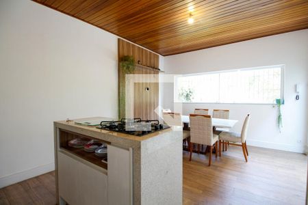 Casa à venda com 160m², 3 quartos e 1 vaga Casa à venda com 160m², 3 quartos e 1 vagaCozinha