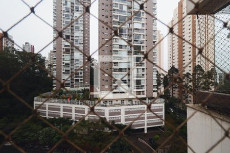 Apartamento à venda com 163m², 3 quartos e 3 vagas Apartamento à venda com 163m², 3 quartos e 3 vagasVista da Suíte 1